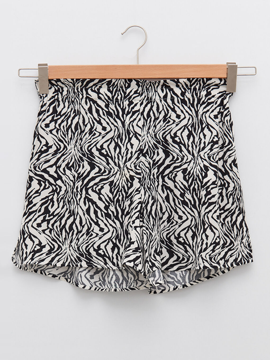 Bej Beli Lastikli Desenli Viskon Kadın Deniz Şortu-7