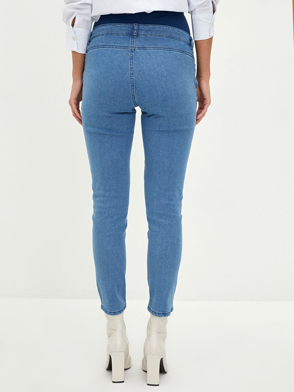 Belly Paneled Pocket Detailed Rodeo Maternity Jeans -S2CG37Z8-507