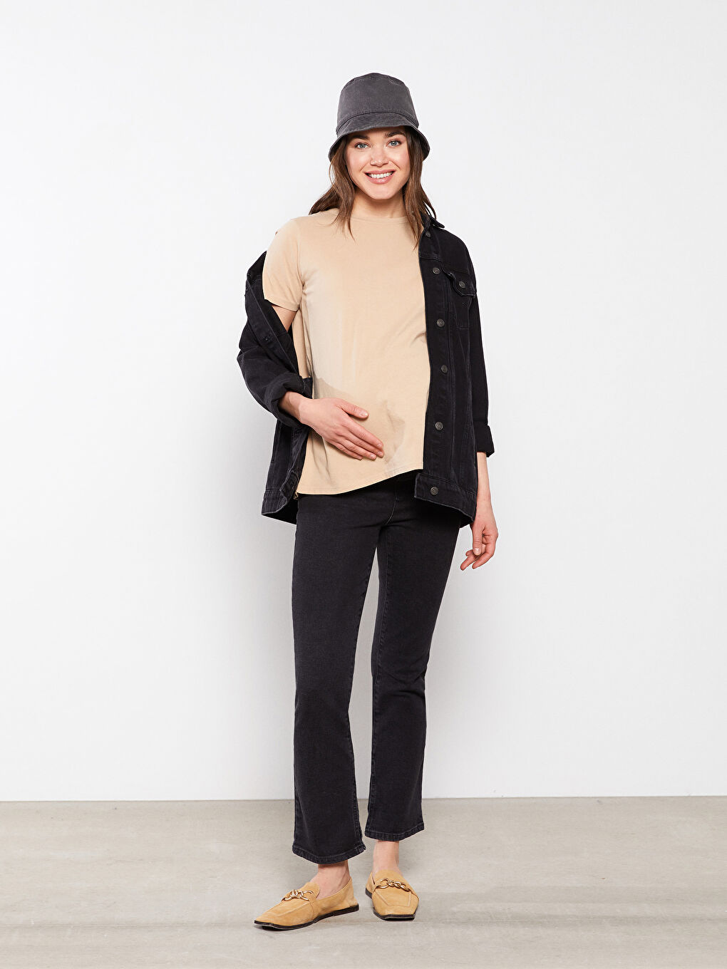 Antrasit Karın Panelli Standart Fit Düz Cep Detaylı Hamile Rodeo Jean Pantolon