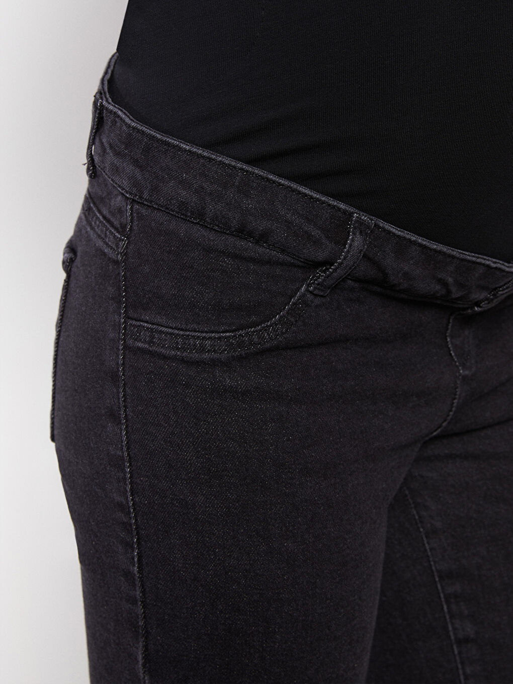Antrasit Karın Panelli Standart Fit Düz Cep Detaylı Hamile Rodeo Jean Pantolon-4