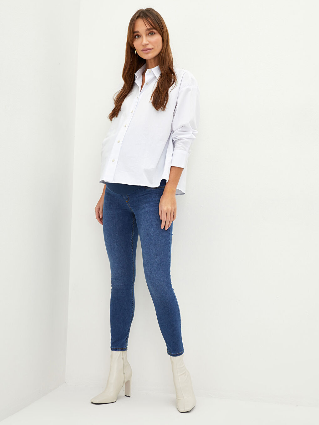 LCWAIKIKI Maternity Orta İndigo Rodeo Karın Panelli Mercury Skinny Fit Cep Detaylı Hamile Rodeo Jean Pantolon - 1