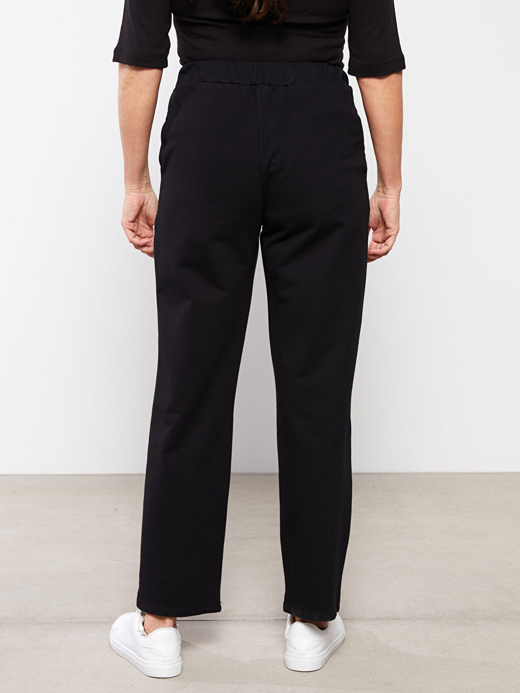 Женские спортивные штаны с эластичной резинкой на талии и карманами-2