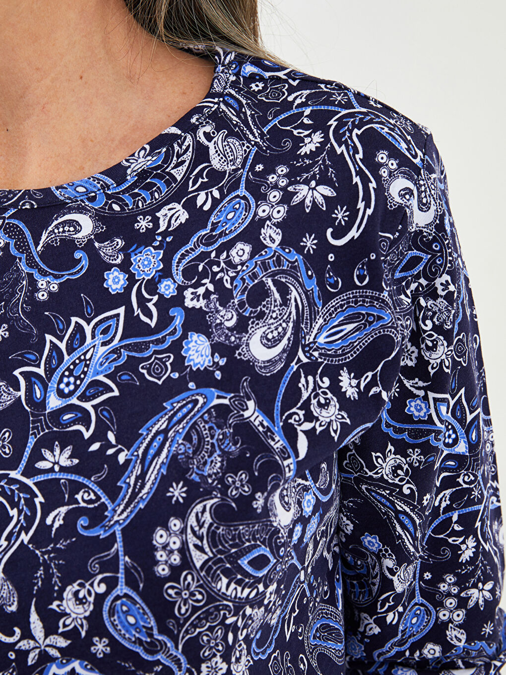 Mavi Bisiklet Yaka Desenli Uzun Kollu Pamuklu Kadın Tişört-2