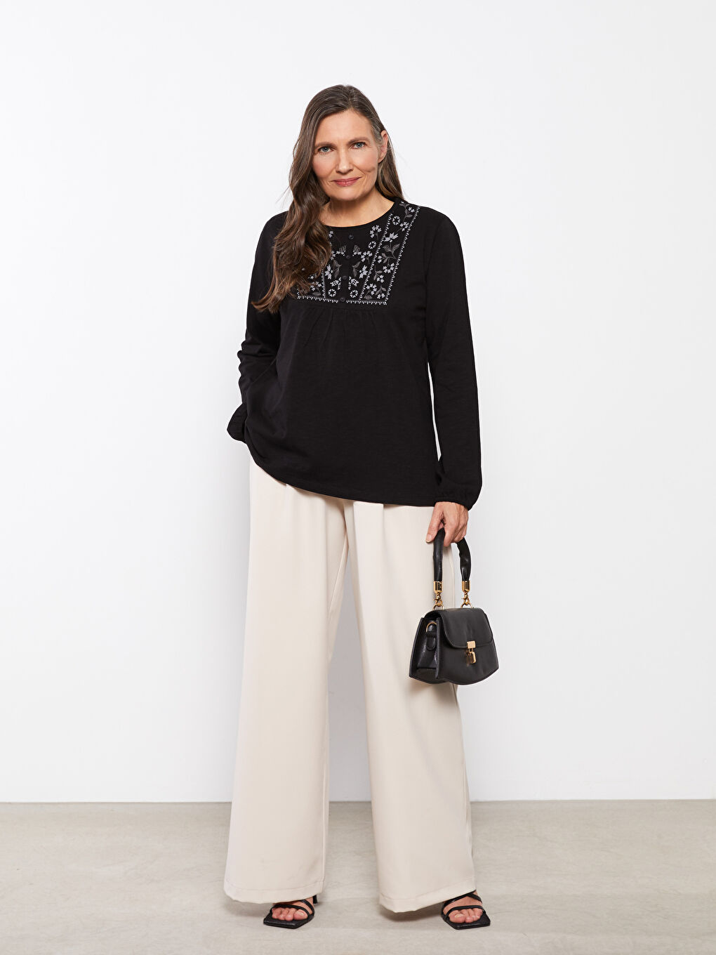 Crew Neck Embroidered Long Sleeve Cotton Women's Blouse-1