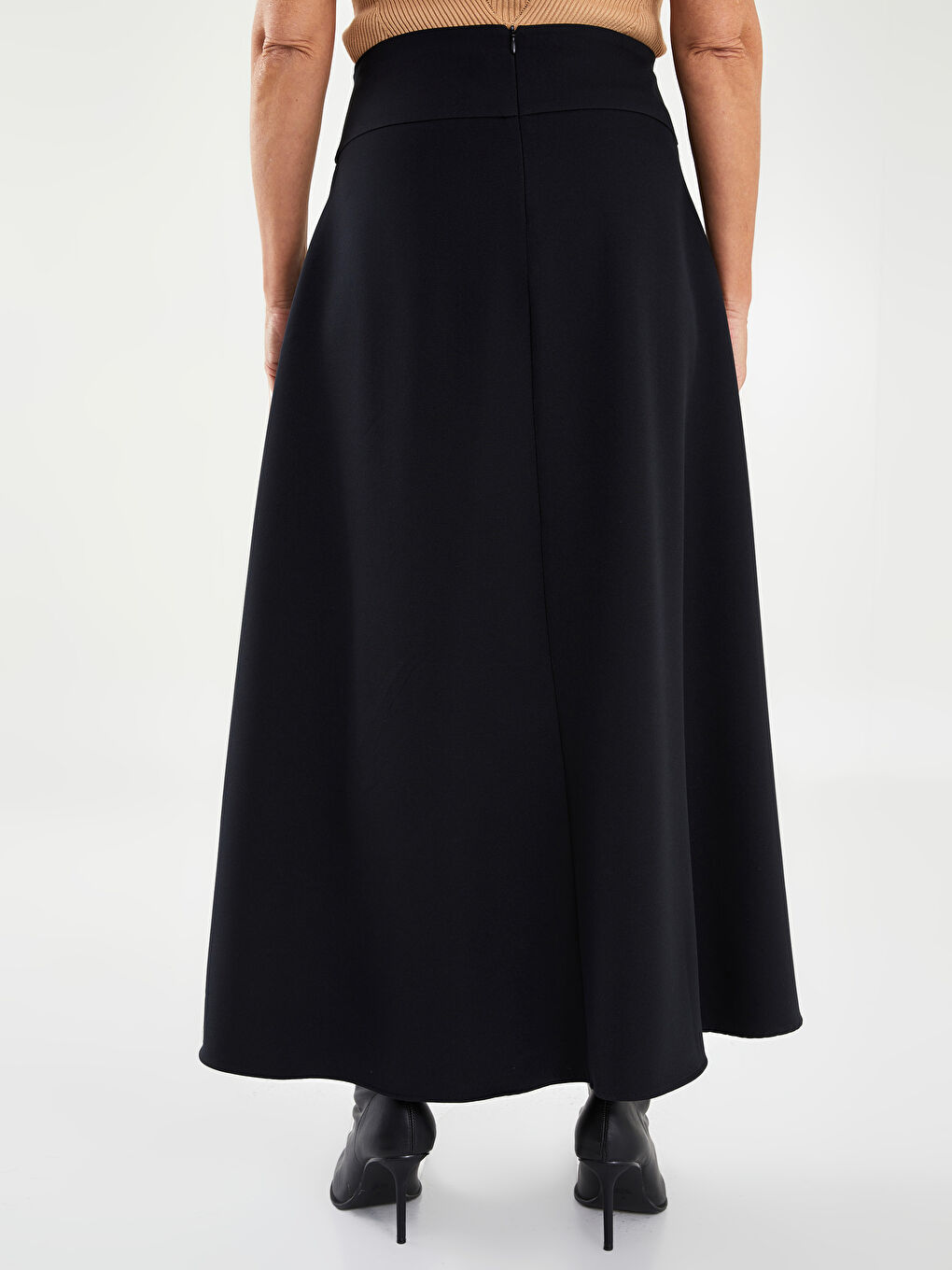 Women's Plain Skirt with Zippered Waist-4