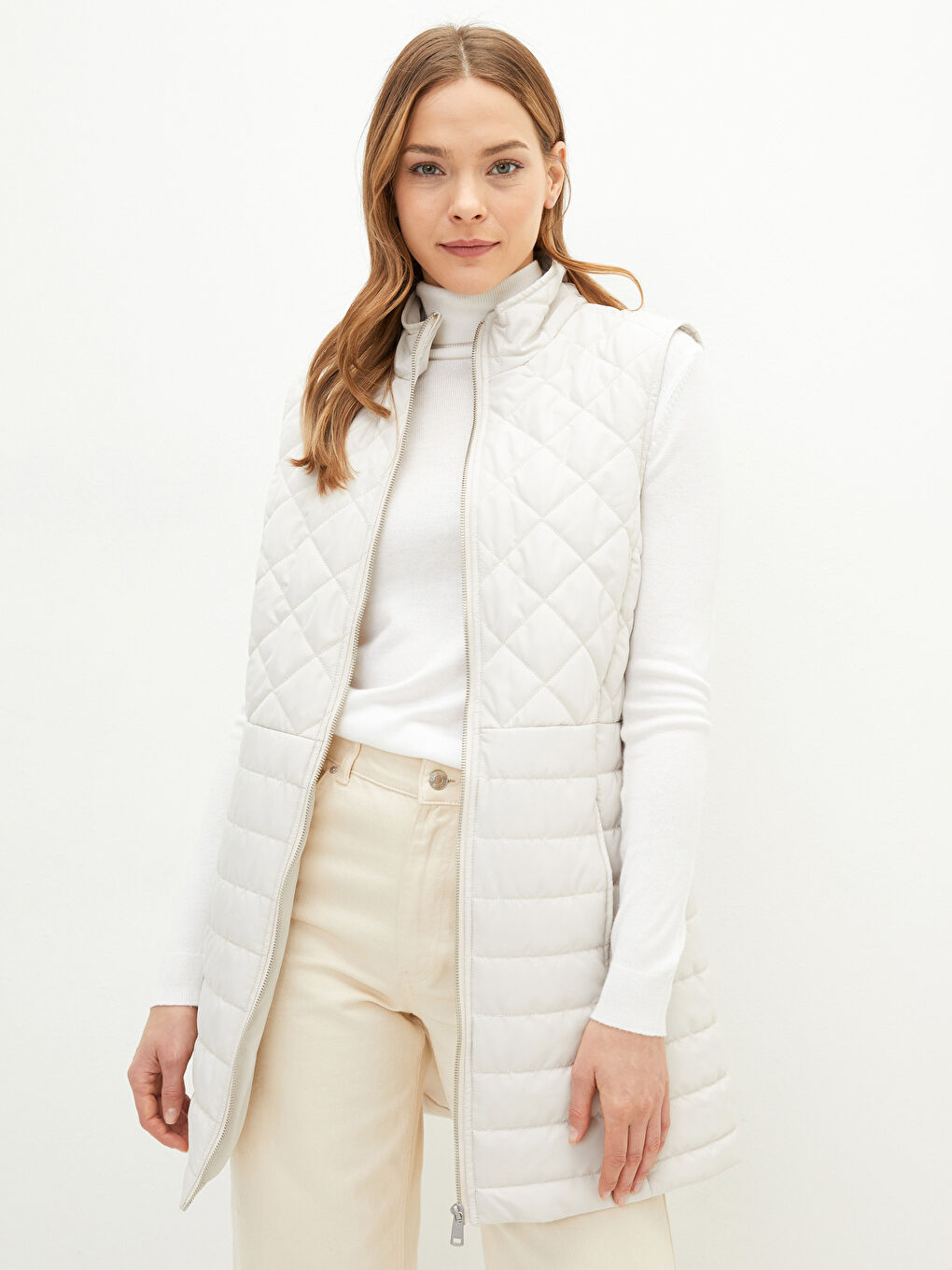 Funnel Neck Quilted Women's Puffer Gilet-2