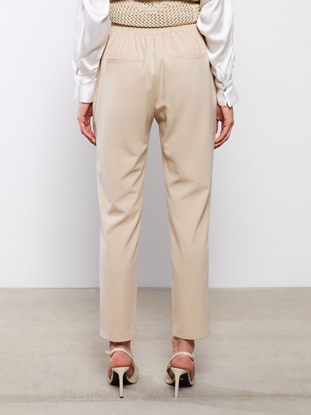 Әйелдерге арналған созылмалы белді кең үлгідегі өрнексіз шалбар-5