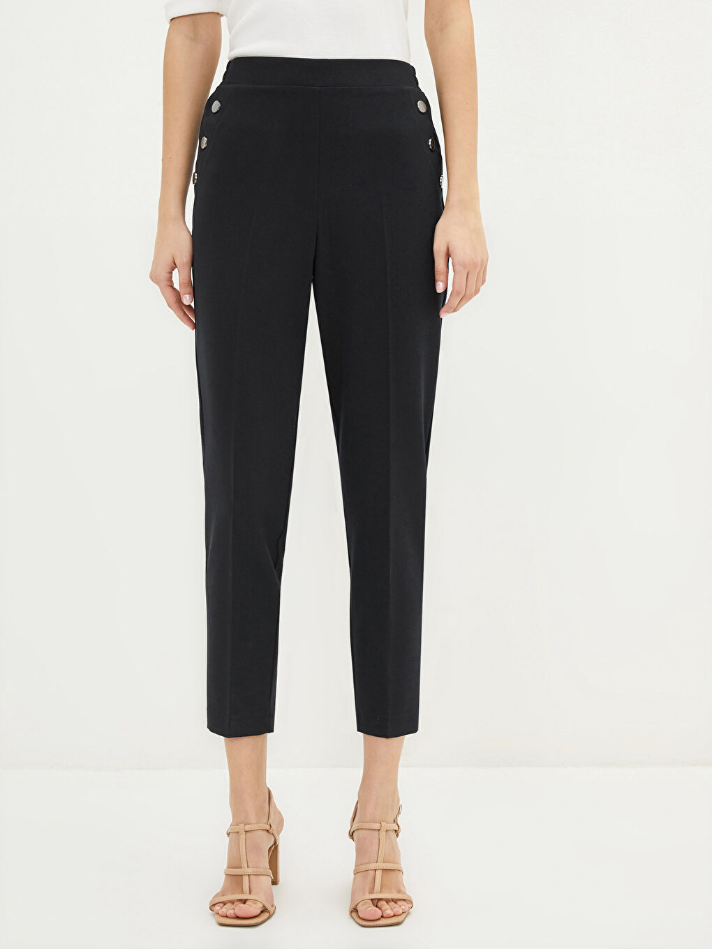 Elastic Waist Regular Pocket Detailed Women's Trousers-3