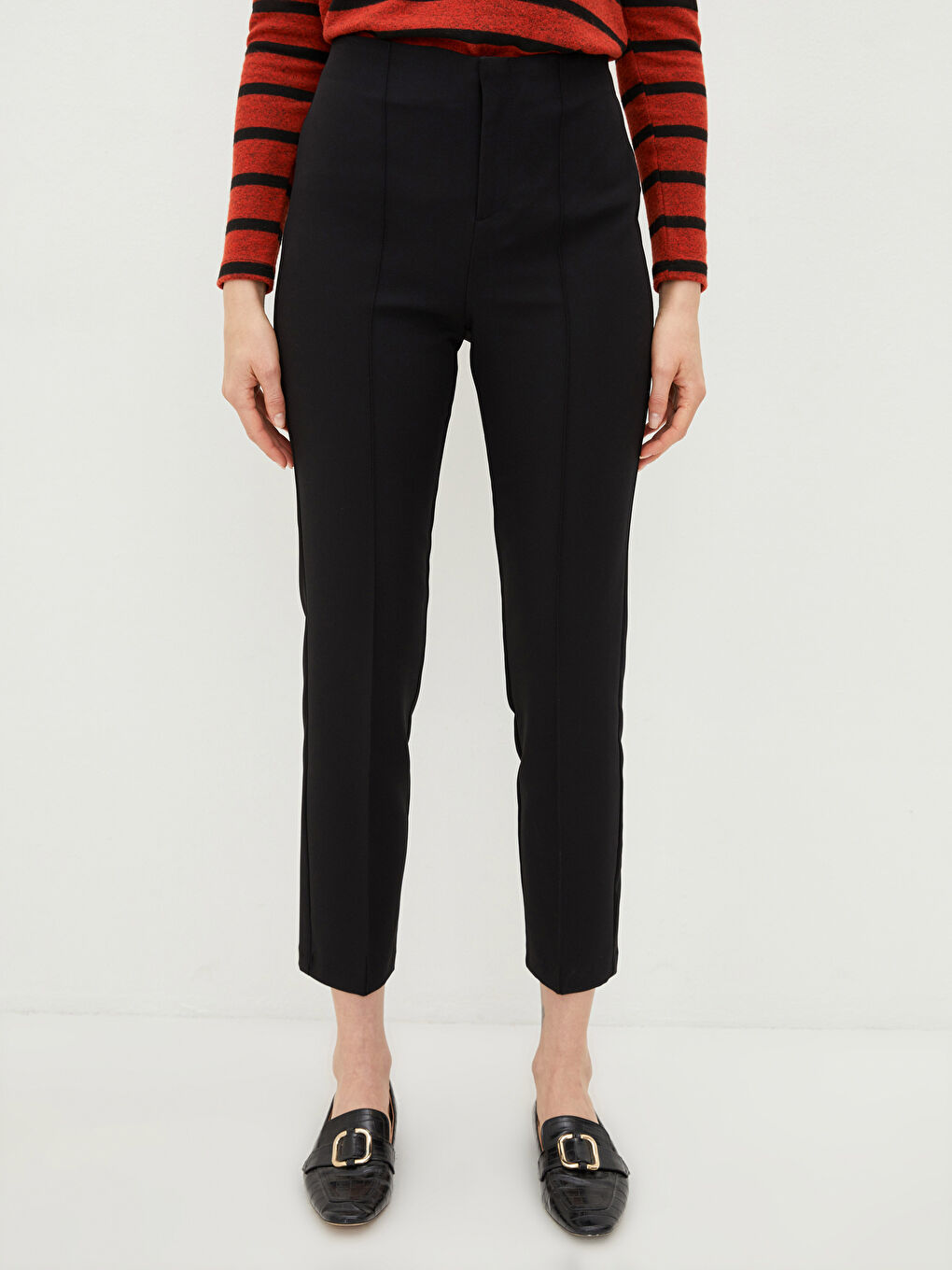 LCWAIKIKI Basic Siyah Kadın Dar Fit Düz Pantolon - 4