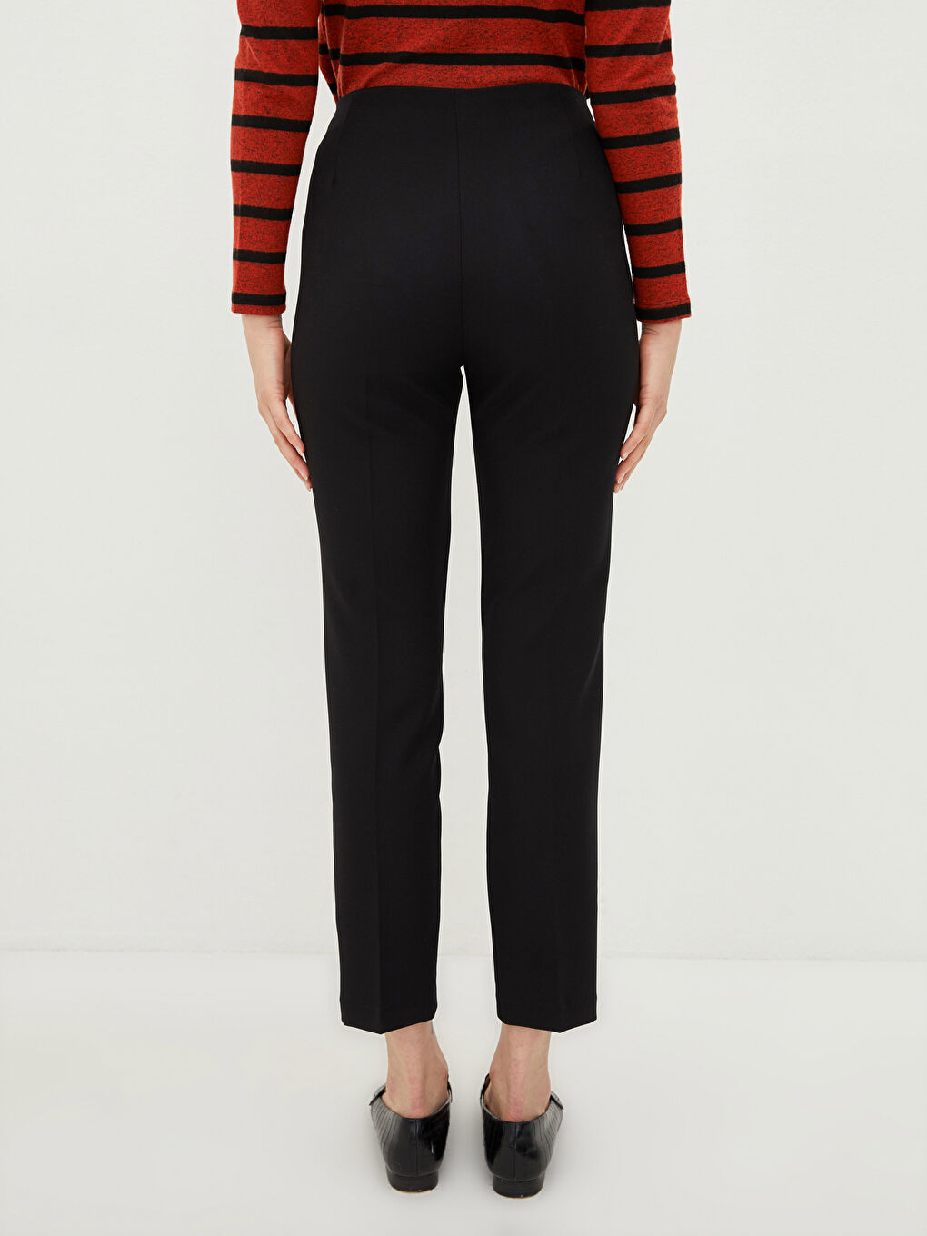 LCWAIKIKI Basic Siyah Kadın Dar Fit Düz Pantolon - 5