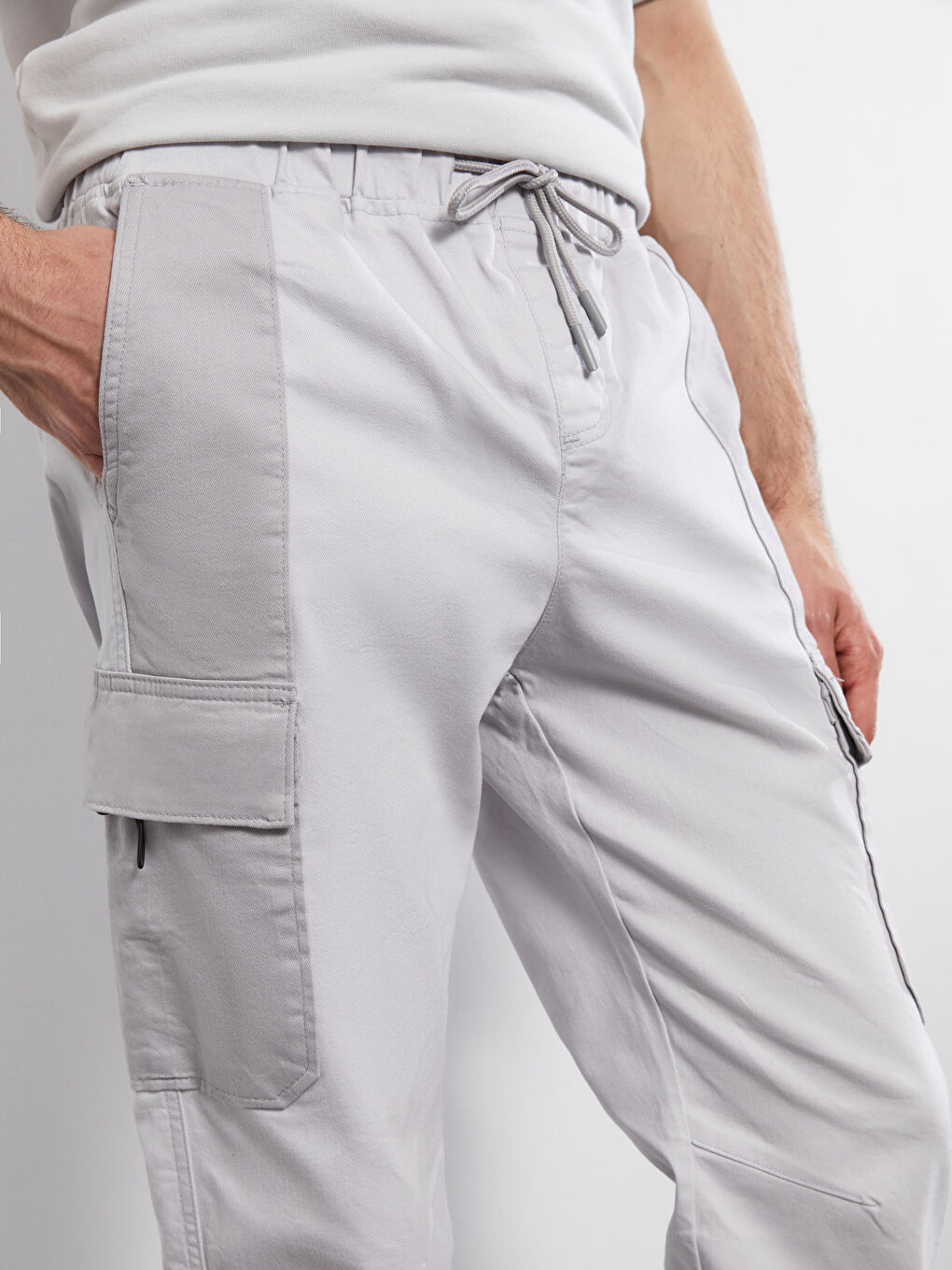 Standard Fit Men's Cargo Trousers-2