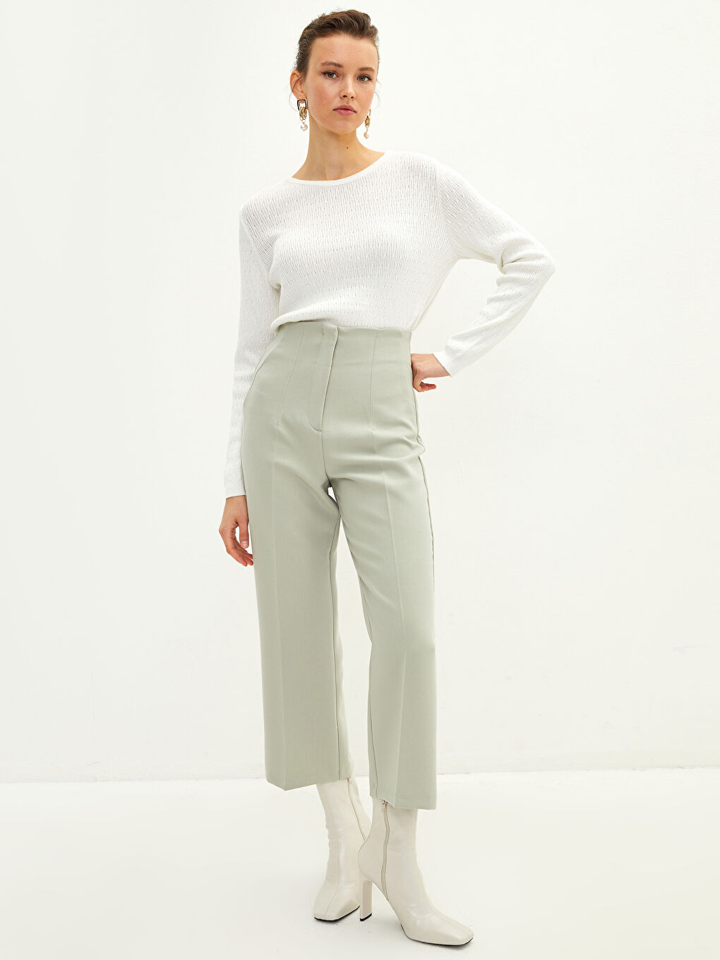 Ekru Bisiklet Yaka Kendinden Desenli Uzun Kollu Kadın Triko Kazak-2