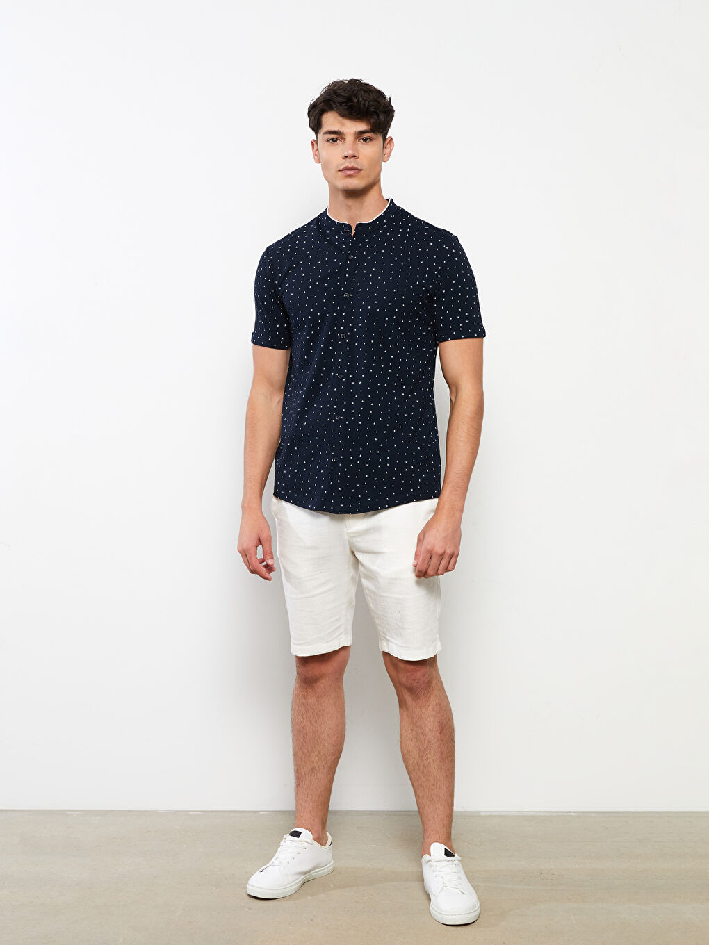 Lacivert Slim Fit Hakim Yaka Kısa Kollu Desenli Erkek Gömlek