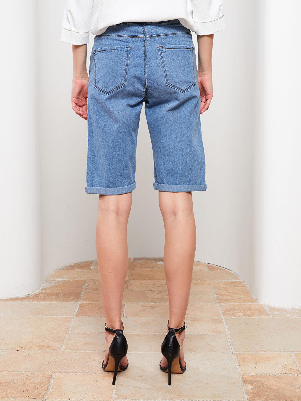 İndigo Kadın Dar Fit Düz  Jean Şort-4