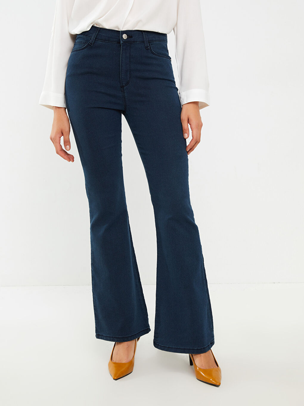 Mercury Skinny Fit Straight Pocket Detailed Women's Jean Trousers-4