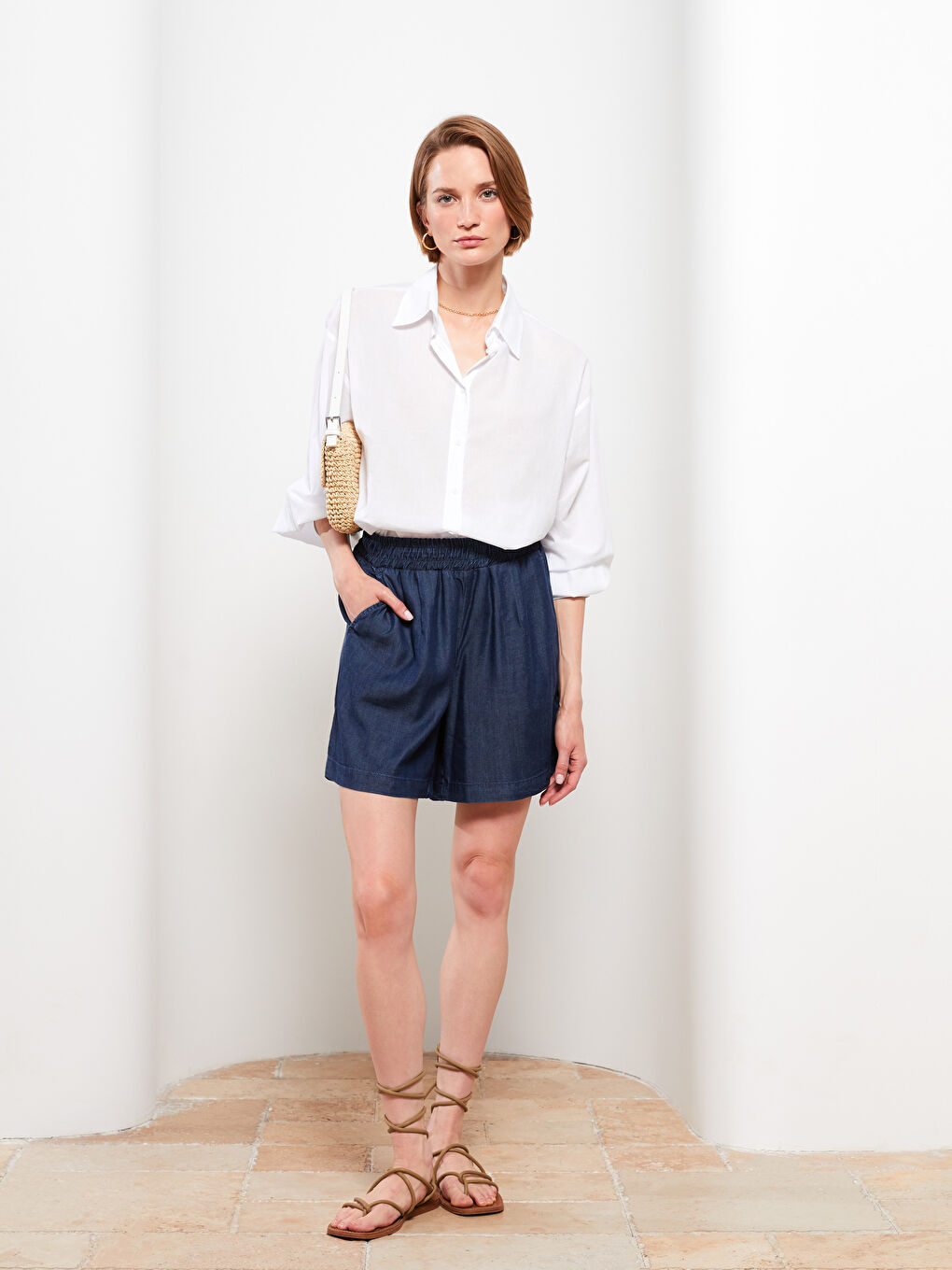 Women's Elastic Waist Straight Jean Shorts -S2CK03Z8-890