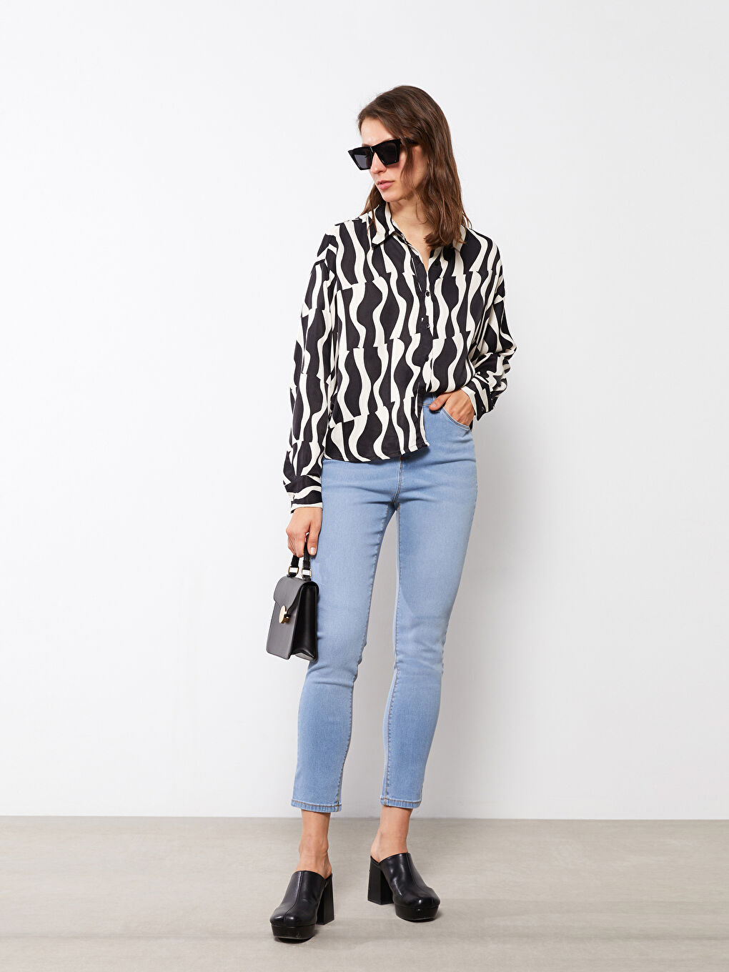 Mercury Skinny Fit Straight Pocket Detailed Women's Jean Trousers