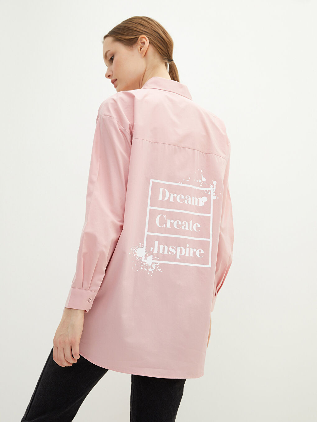 قميص تونيك بوبلين مطبوع كم طويل للسيدات