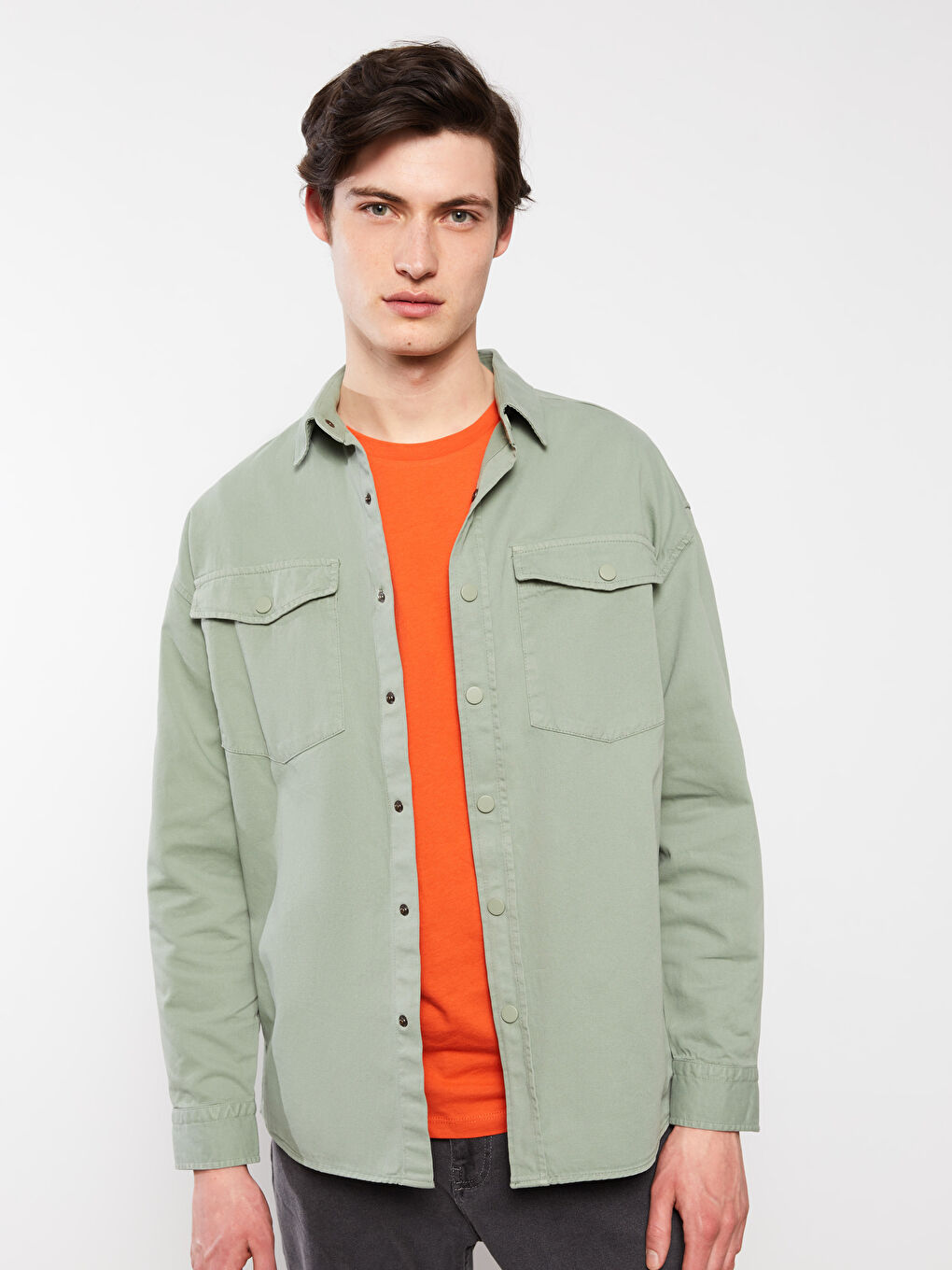 Chemise à Manches Longues en Gabardine Coupe Décontractée pour Hommes