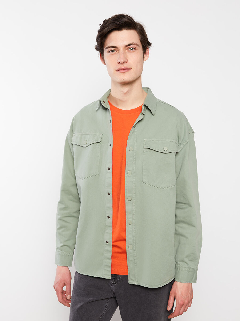 Chemise à Manches Longues en Gabardine Coupe Décontractée pour Hommes-1