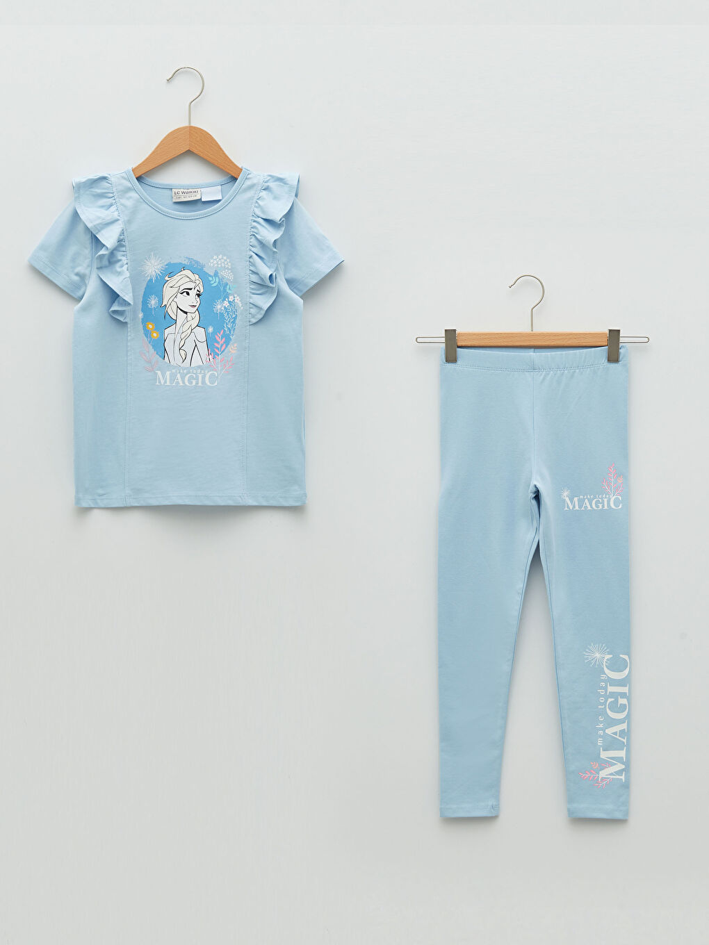 Crew Neck Elsa Printed Short Sleeve Girls T-Shirt and Tights