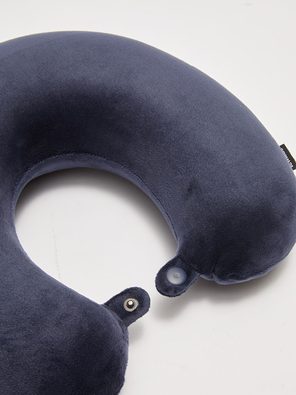 უბრალო მამაკაცებისთვის კისრის ბალიში-1