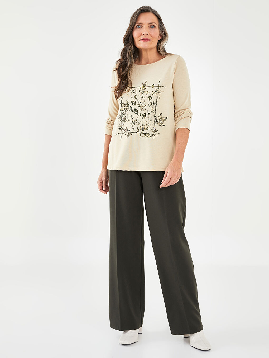 تيشيرت ياقة دائرية مطبوع كم طويل-3