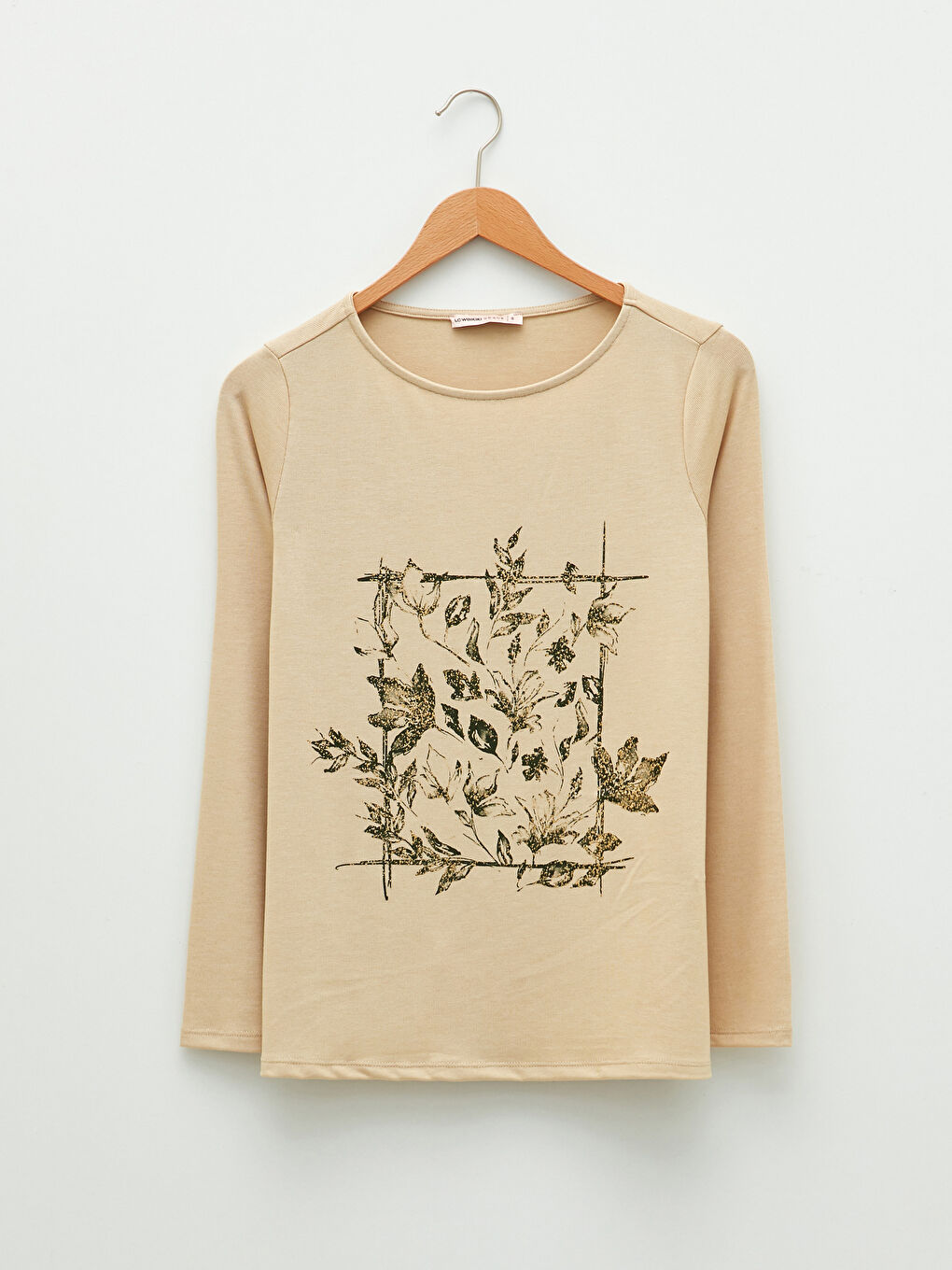 تيشيرت ياقة دائرية مطبوع كم طويل-5