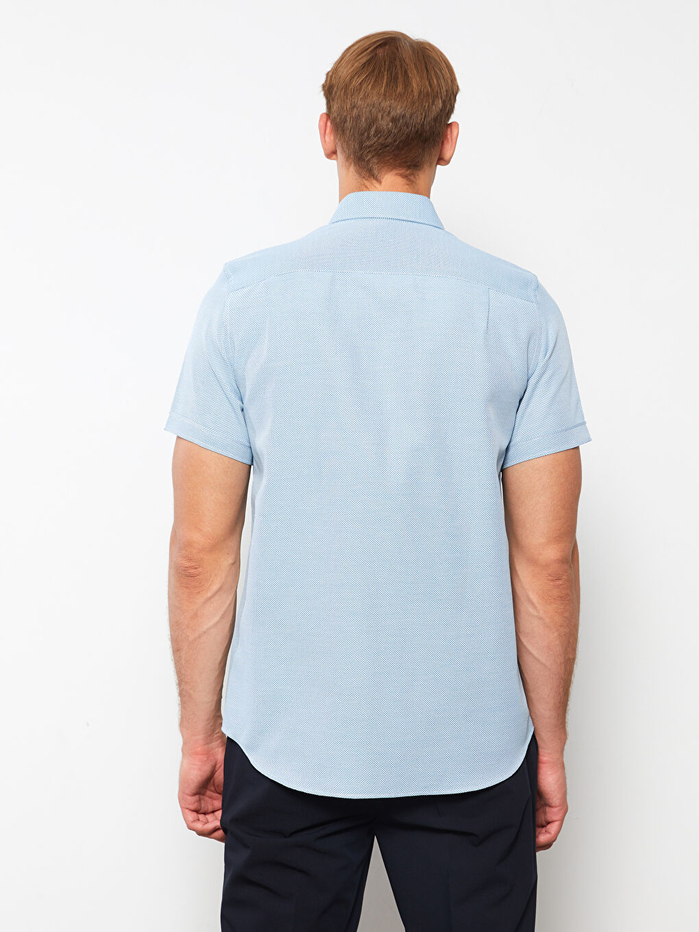 قميص رجالي بكم قصير بقماش دوبي بقصة عادية-4