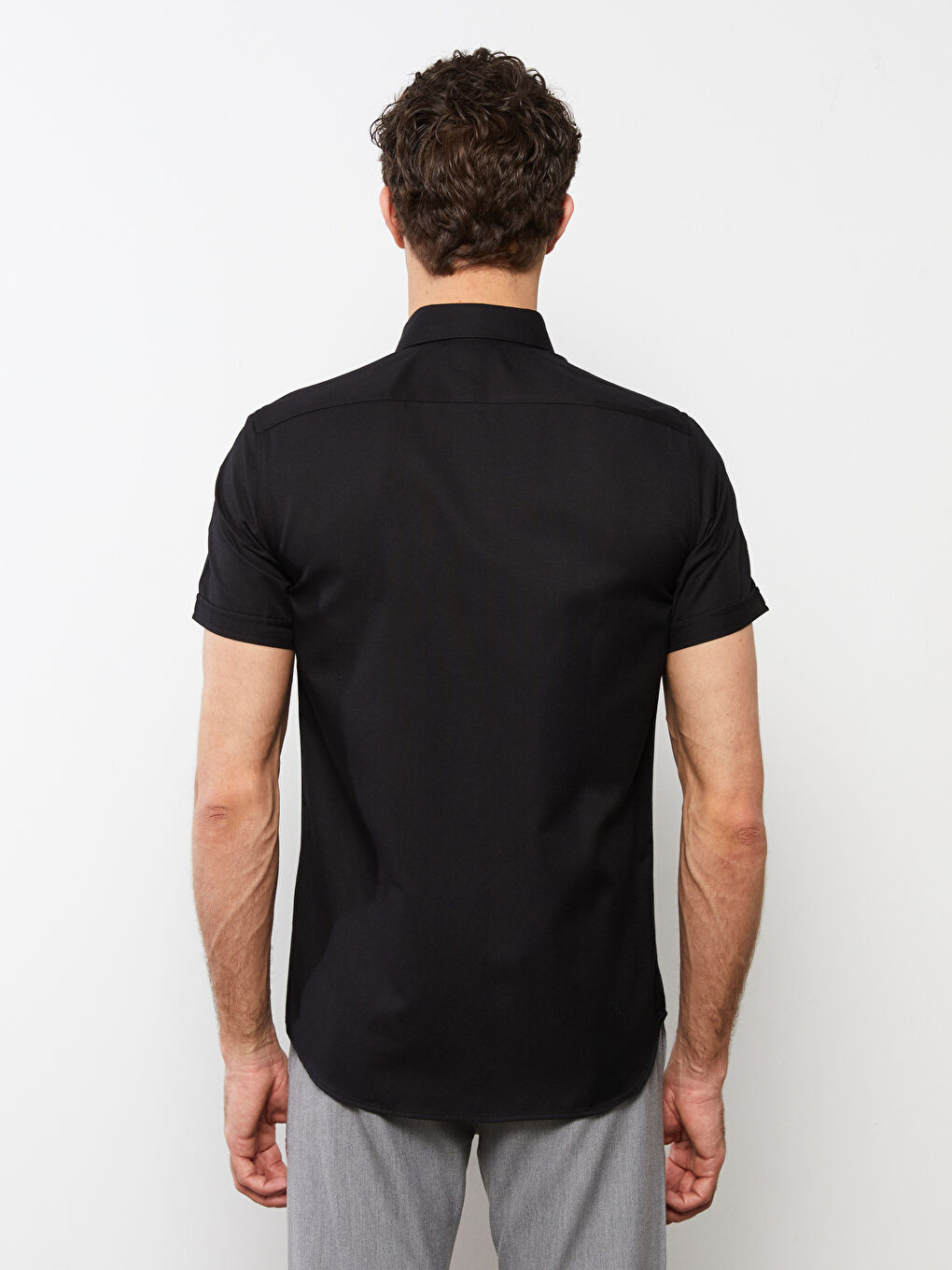 Siyah Slim Fit Kısa Kollu Oxford Erkek Gömlek-3