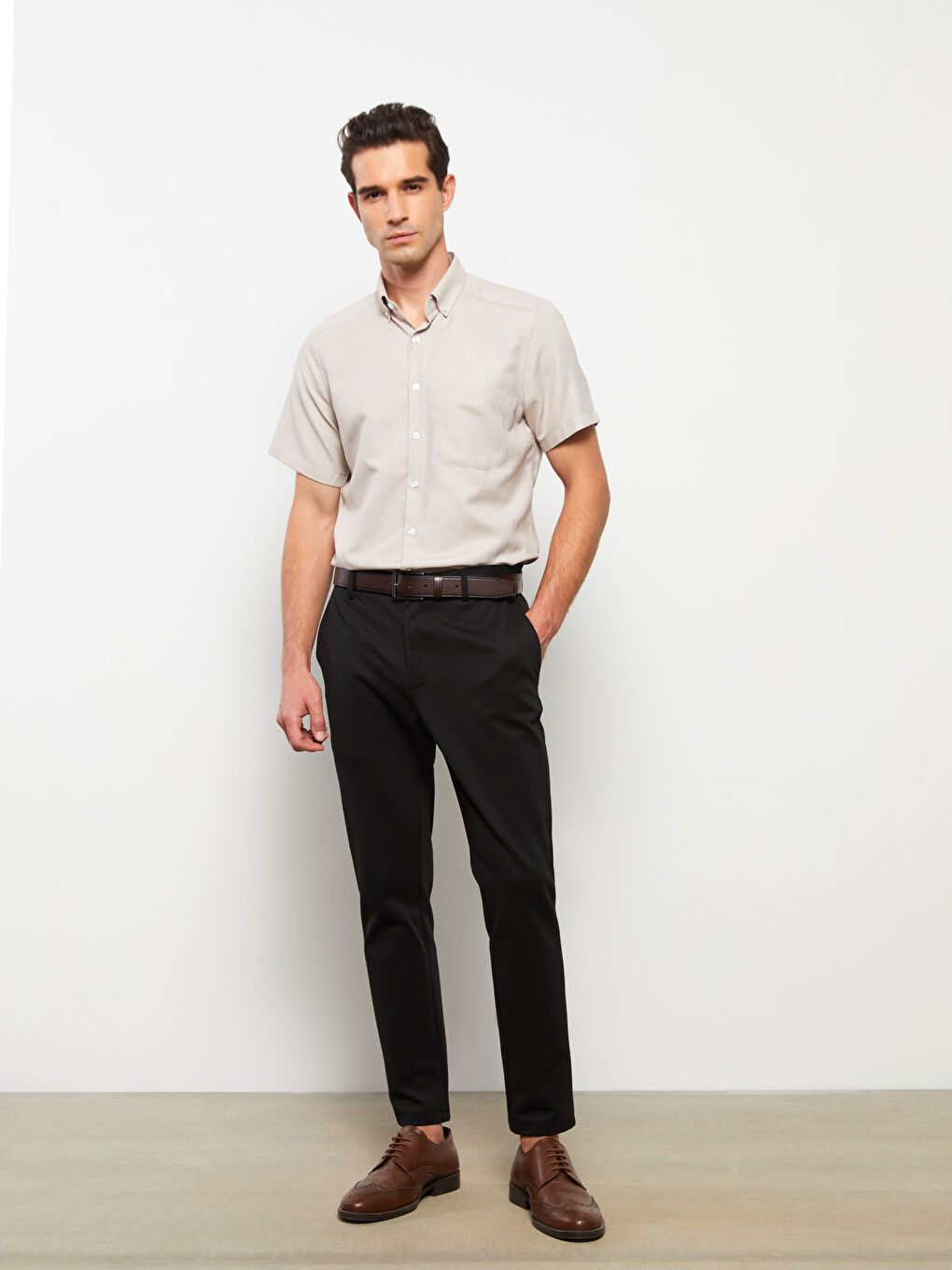 Slim Fit Short Sleeve Oxford Men Shirt-2