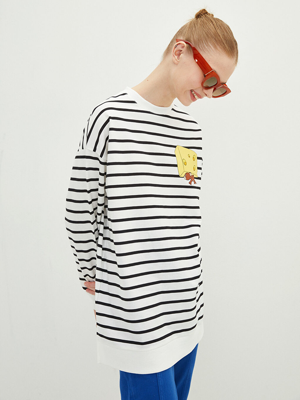 Tunique en Sweatshirt Oversize à Rayures Col Rond Imprimé Tom&Jerry à Manches Longues pour Femmes