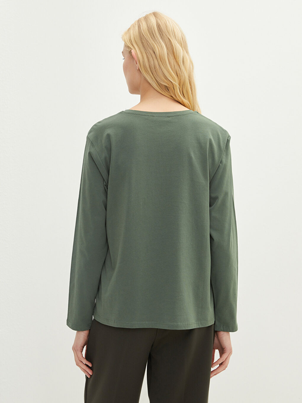 Yeşil Bisiklet Yaka Düz Uzun Kollu Pamuklu Kadın Tişört-5