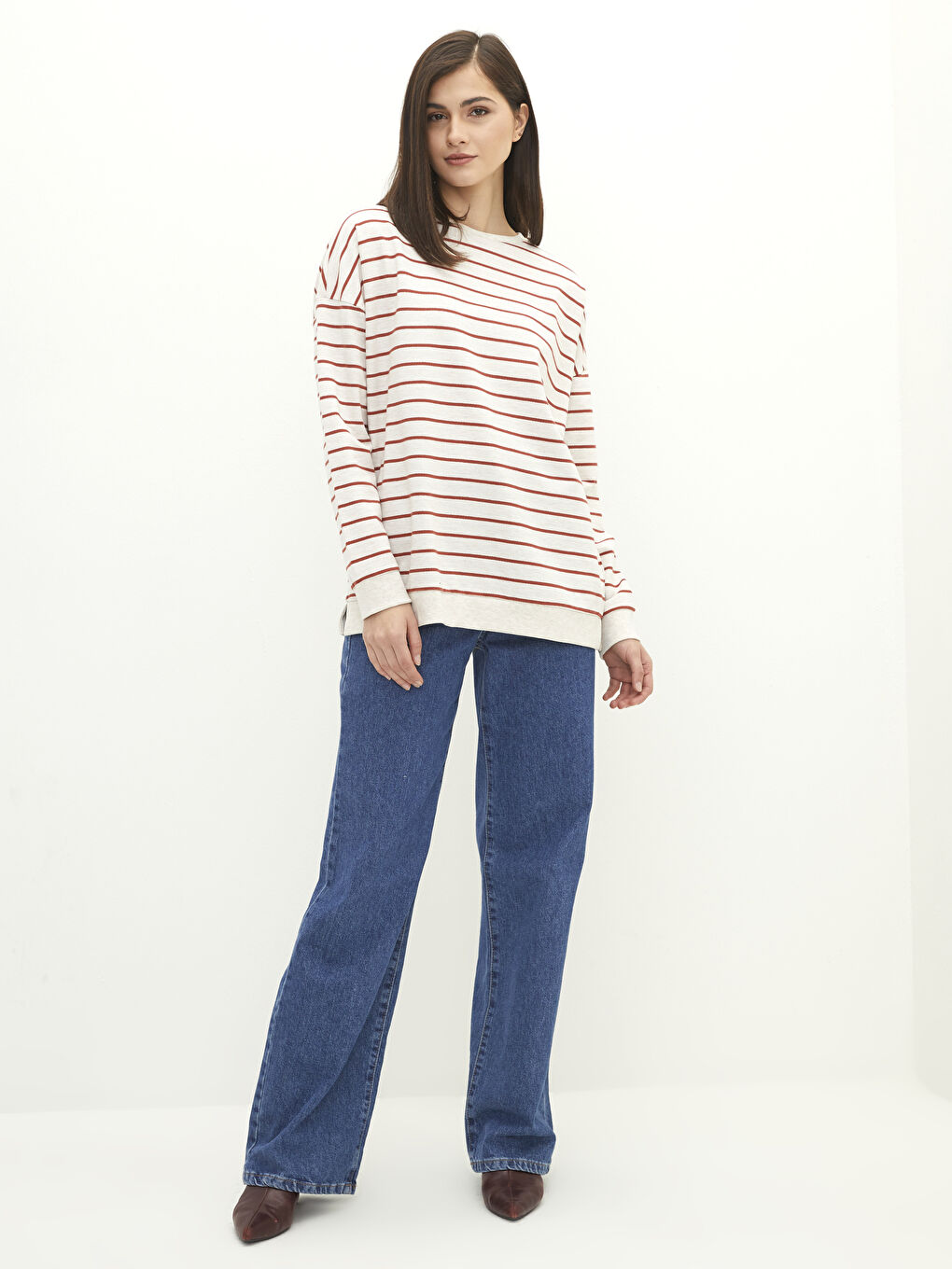 Kahverengi Bisiklet Yaka Çizgili Uzun Kollu Oversize Kadın Sweatshirt-2