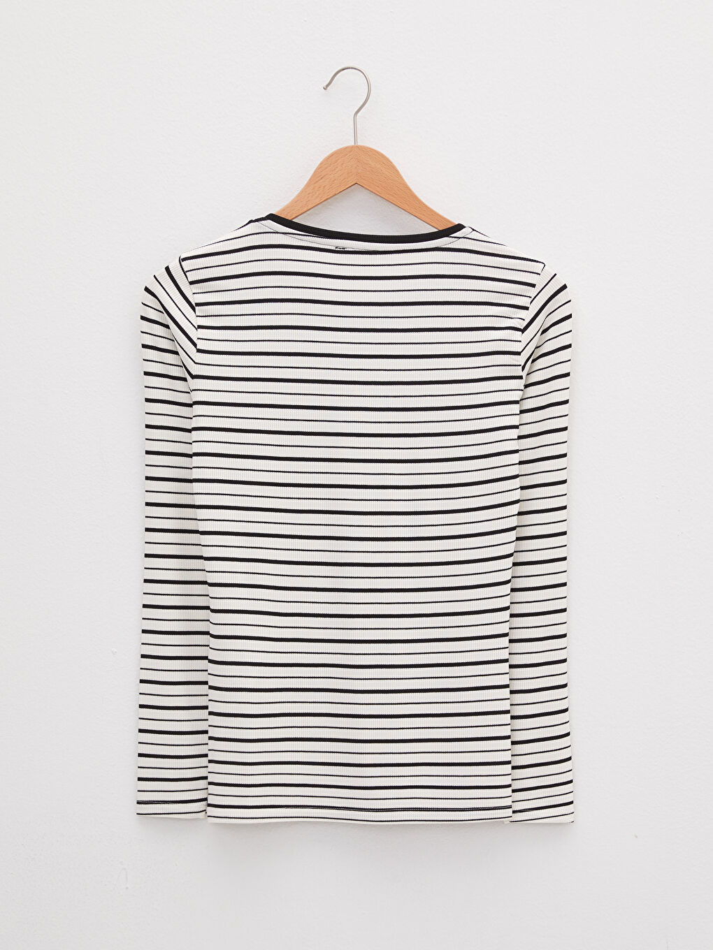 Siyah Bisiklet Yaka Çizgili Uzun Kollu Kadın Tişört-6