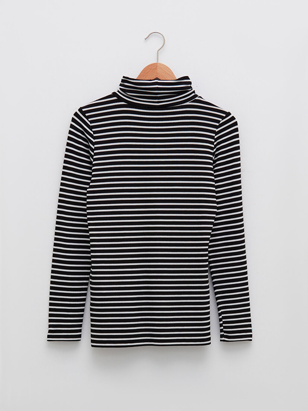 Siyah Dik Yaka Çizgili Uzun Kollu Kadın Body-5