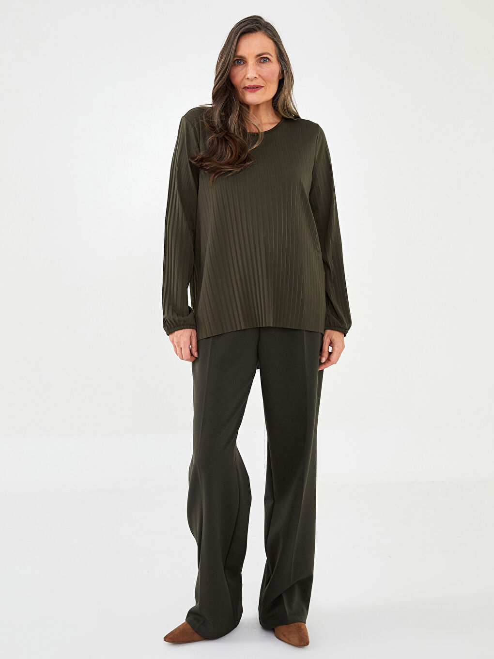 تيشيرت كم طويل سادة بياقة دائرية للسيدات-2