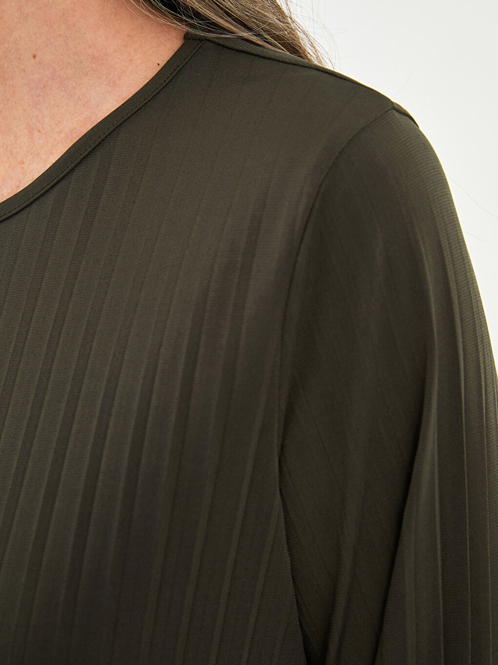 تيشيرت كم طويل سادة بياقة دائرية للسيدات-4