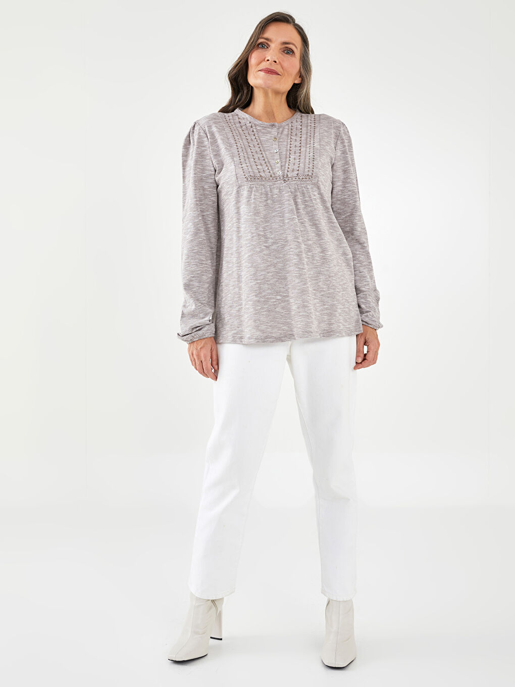 Crew Neck Embroidered Long Sleeve Women's T-Shirt