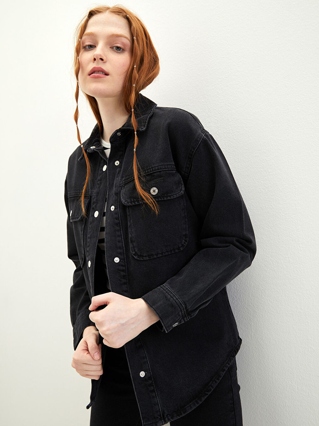 Siyah Önden Düğme Kapamalı Düz Uzun Kollu Kadın Rodeo Jean Gömlek Ceket-3