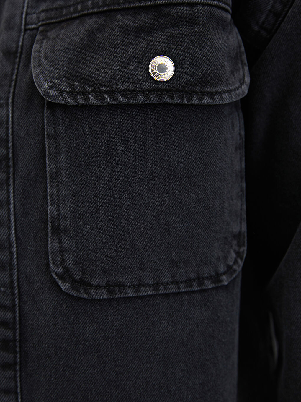 Siyah Önden Düğme Kapamalı Düz Uzun Kollu Kadın Rodeo Jean Gömlek Ceket-5