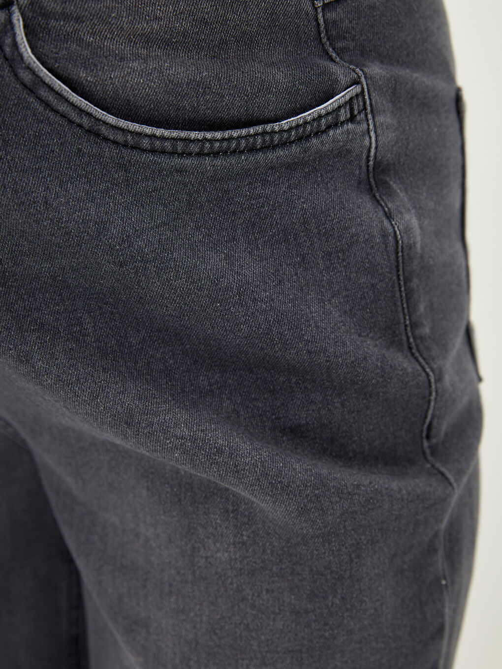 Elastic Waist Mom Fit Pocket Detailed Rodeo Maternity Jeans -S2CQ38Z8-GRD