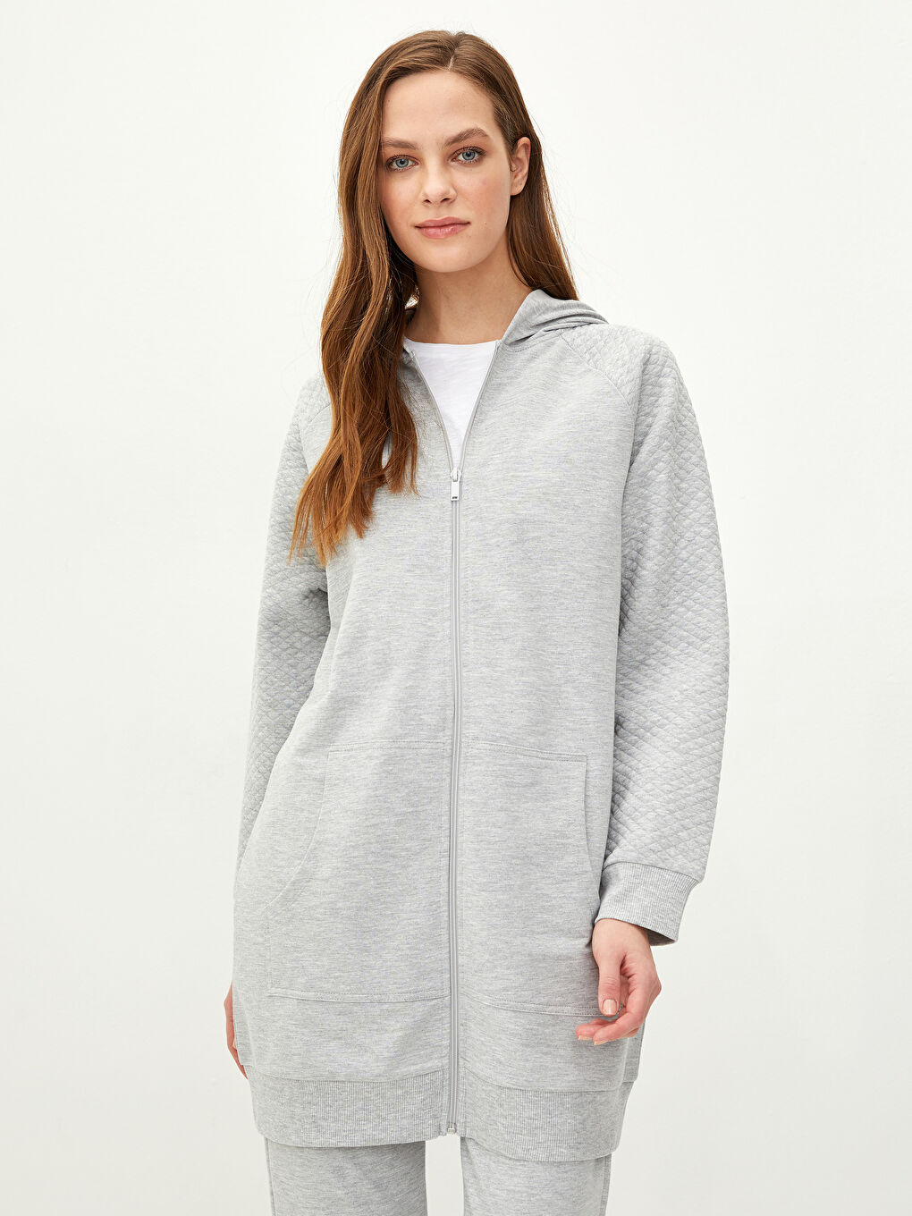 Gri Kapüşonlu Kapitoneli Uzun Kollu Kadın Spor Hırka-1