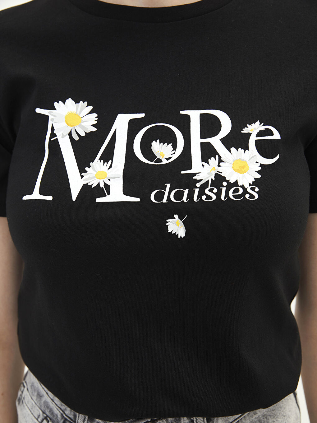 Siyah Bisiklet Yaka Baskılı Kısa Kollu Pamuklu Kadın Tişört-3