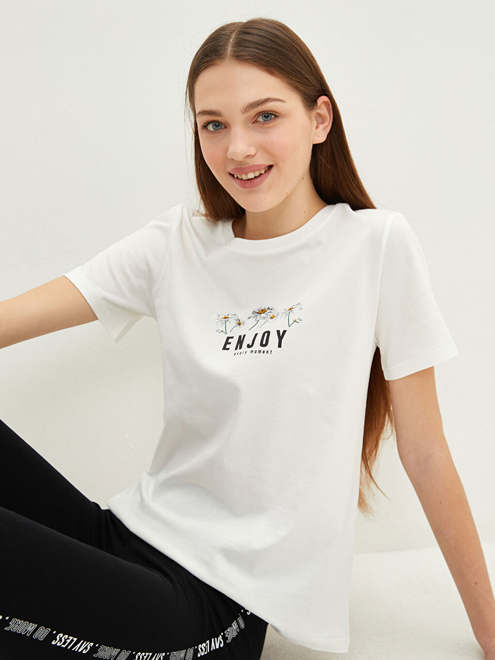 Crew Neck Printed Short Sleeve Cotton Women's T-shirt