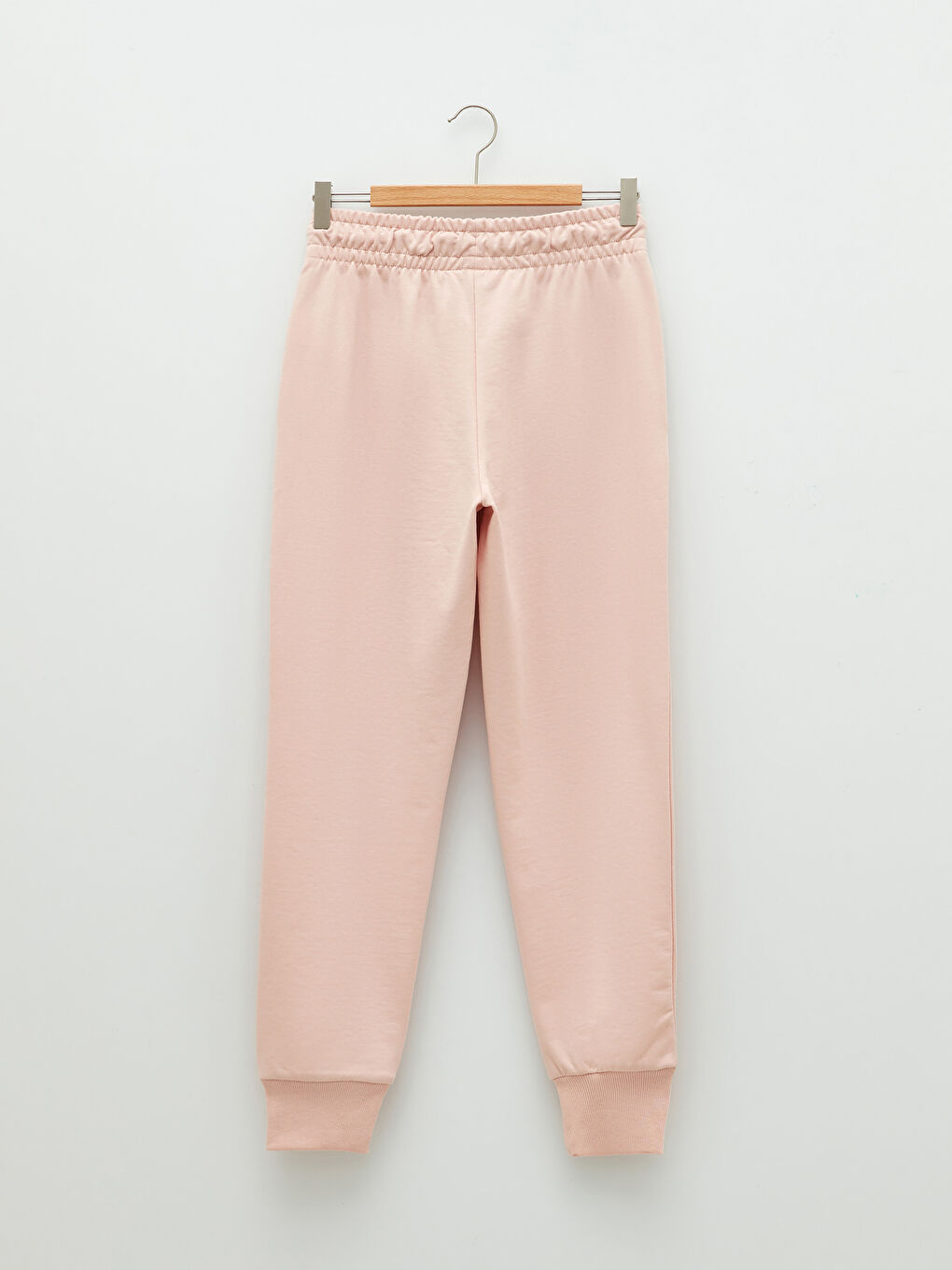 Спортивные джоггеры с эластичным поясом и обычными карманами для женщин-6