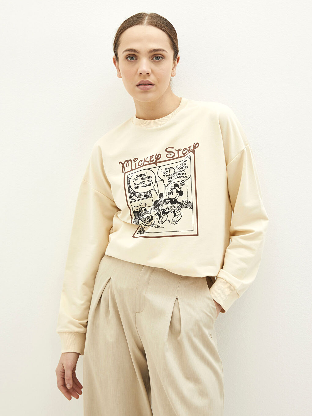 Свитшот-туника с круглым вырезом, принтом Микки Мауса, длинным рукавом, оверсайз для женщин-1