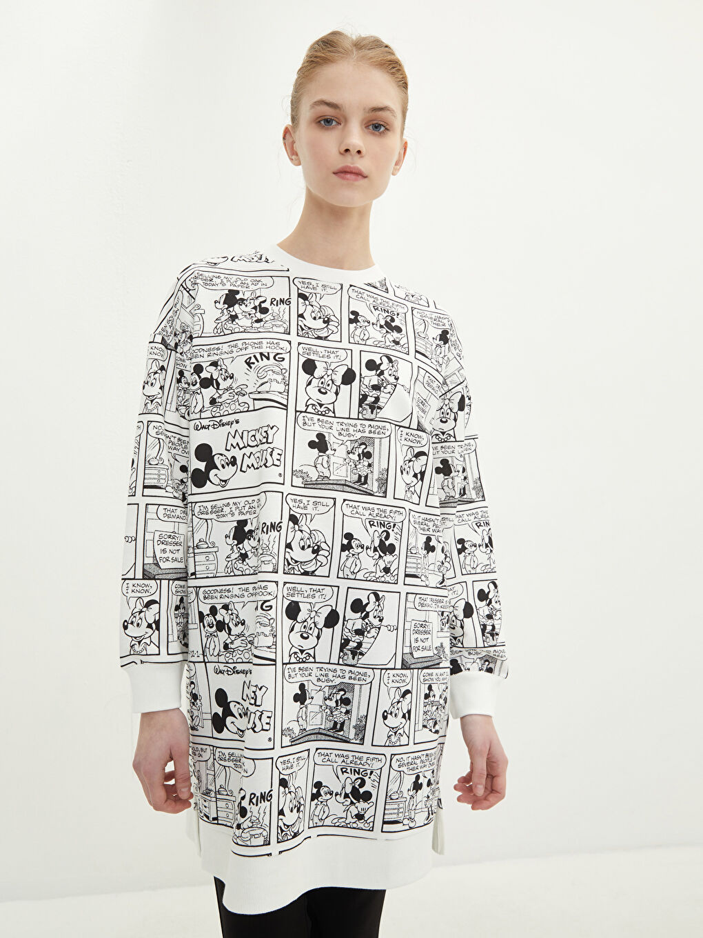 Siyah Bisiklet Yaka Mickey Mouse Baskılı Uzun Kollu Oversize Kadın Sweatshirt Tunik-1