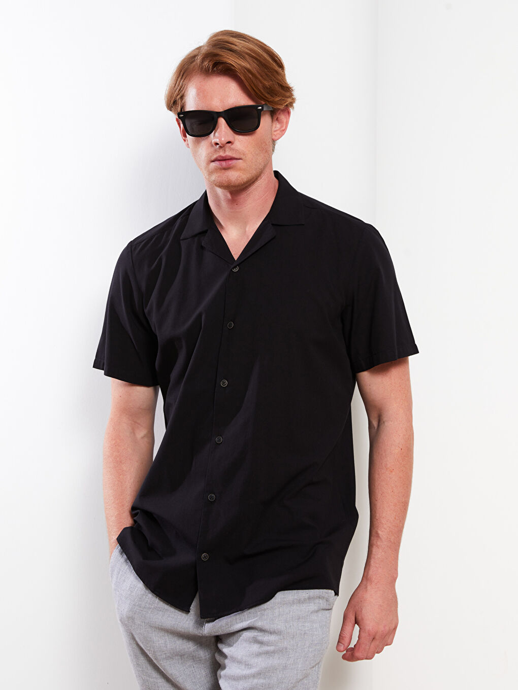 Siyah Regular Fit Kısa Kollu Poplin Erkek Gömlek