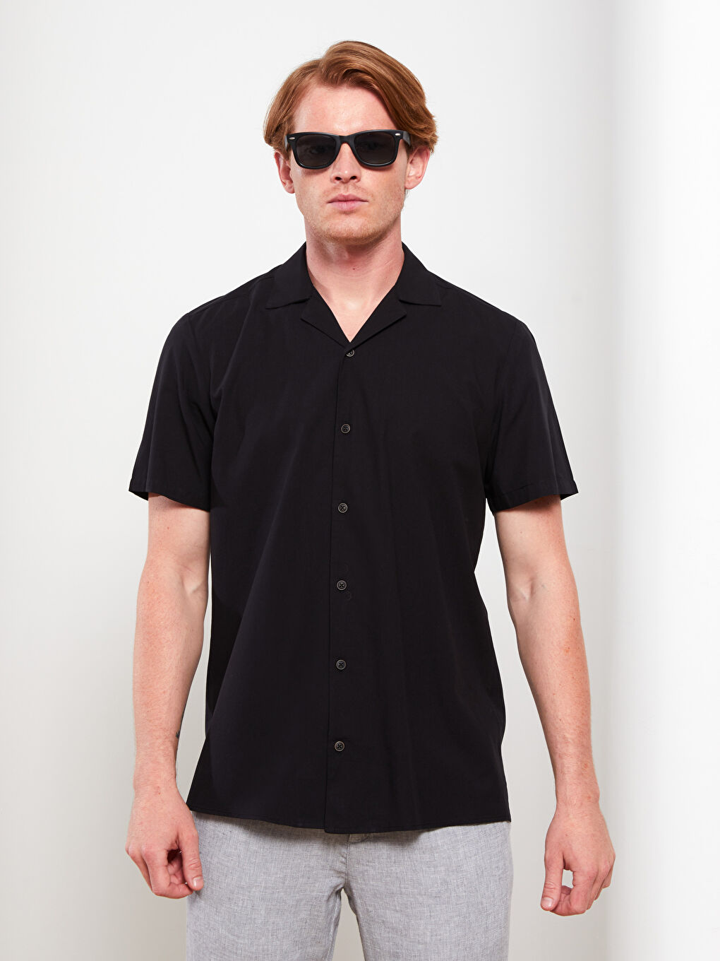 Siyah Regular Fit Kısa Kollu Poplin Erkek Gömlek-1